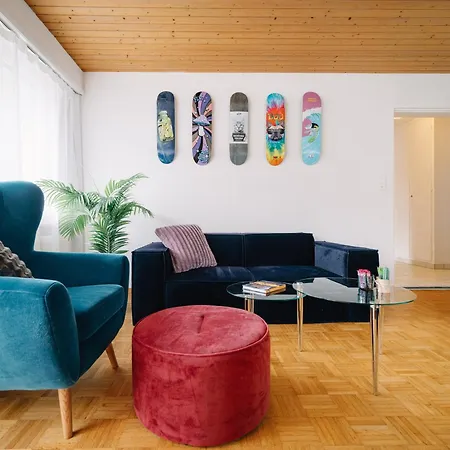 Bergoase In See- Und Bergnaehe, 6 Gaeste, Praktisch, Mit Balkon