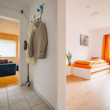 Bergoase In See- Und Bergnaehe, 6 Gaeste, Praktisch, Mit Balkon * Spiez