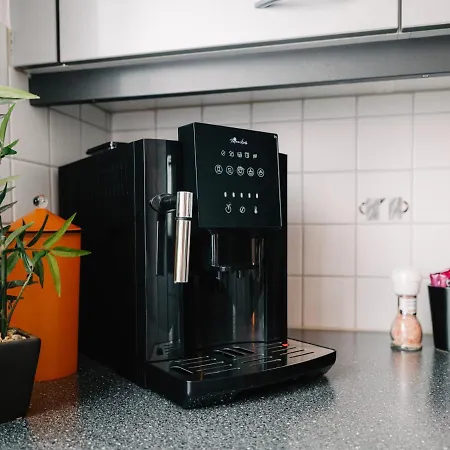 Bergoase In See- Und Bergnaehe, 6 Gaeste, Praktisch, Mit Balkon * Spiez