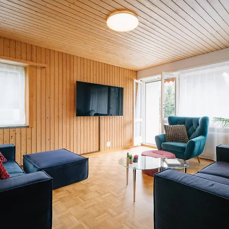 Appartement Bergoase In See- Und Bergnaehe, 6 Gaeste, Praktisch, Mit Balkon Spiez