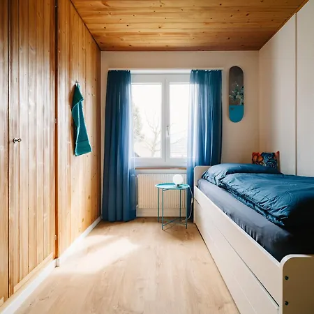 Bergoase In See- Und Bergnaehe, 6 Gaeste, Praktisch, Mit Balkon