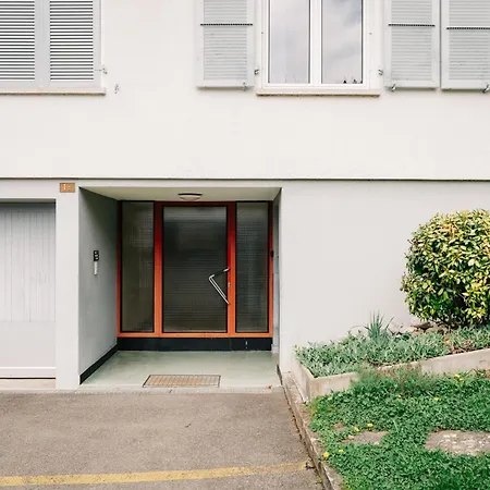 Bergoase In See- Und Bergnaehe, 6 Gaeste, Praktisch, Mit Balkon * Spiez