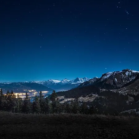 Bergoase In See- Und Bergnaehe, 6 Gaeste, Praktisch, Mit Balkon Spiez